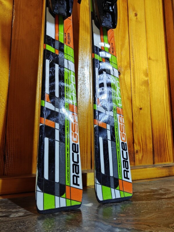 LYŽE ELAN RACE GSR 170CM